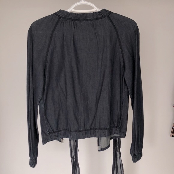 Authentic Miu Miu Denim Colour Cotton Jacket with Bow Collar Detail - Picture 6 of 9